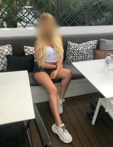 Baştan çıkaran eve gelen Lemide