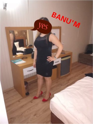 Benzersiz sakso çeken bayan Karmen
