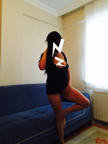 Eşsiz fatezi yapan escort Melodi