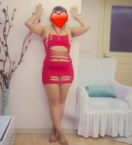 Eşsiz otelde buluşan eskort Ahu