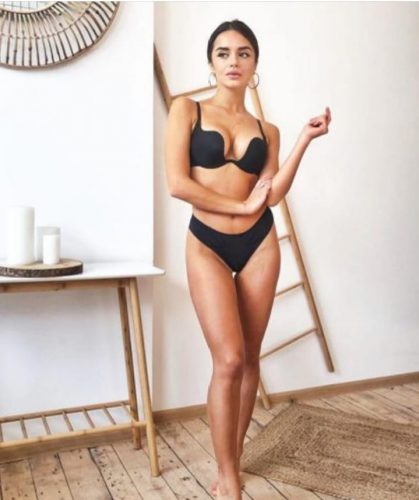 Etkileyici sarışın escort Nalan