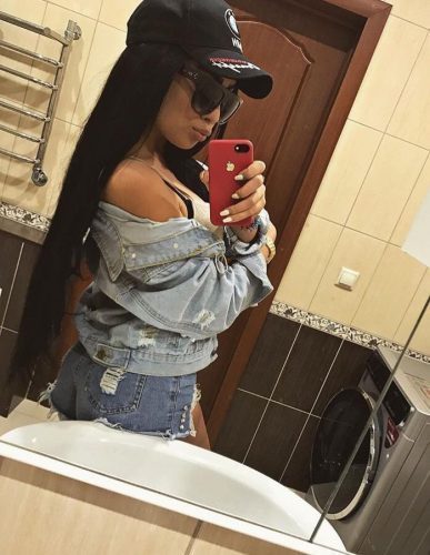 Mersin beyaz tenli bayan, Mersin derli toplu bayan, Mersin derli toplu escort, Mezitli yabancı escort, mersin kendi yeri olan escort bayan