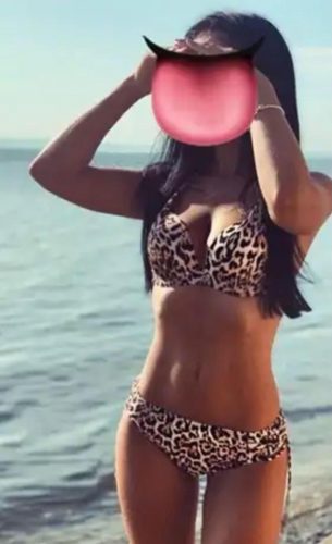 Kusursuz fetişe açık kadın Pelin