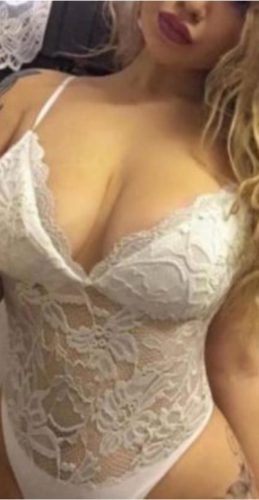 Seçkin saksocu hatun Ecehan