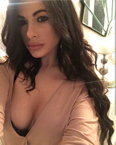 Seçkin saksocu Havva
