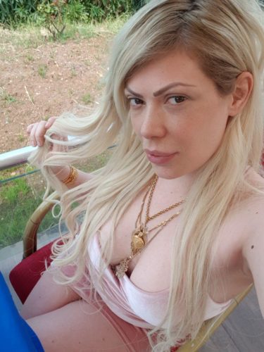 Mersin bronz renk tenlı bayan, Mersin bronz renk tenlı escort, Akdeniz yakası geniş kalçalı bayan, şişli oral yapan escort bayan, kendi evinde buluşan tarsus escort