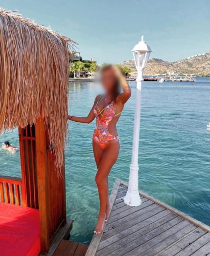 Seksi dans yapan hatun Füreyya