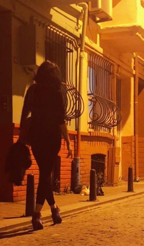 Seksi masaj yapan kız Gönül